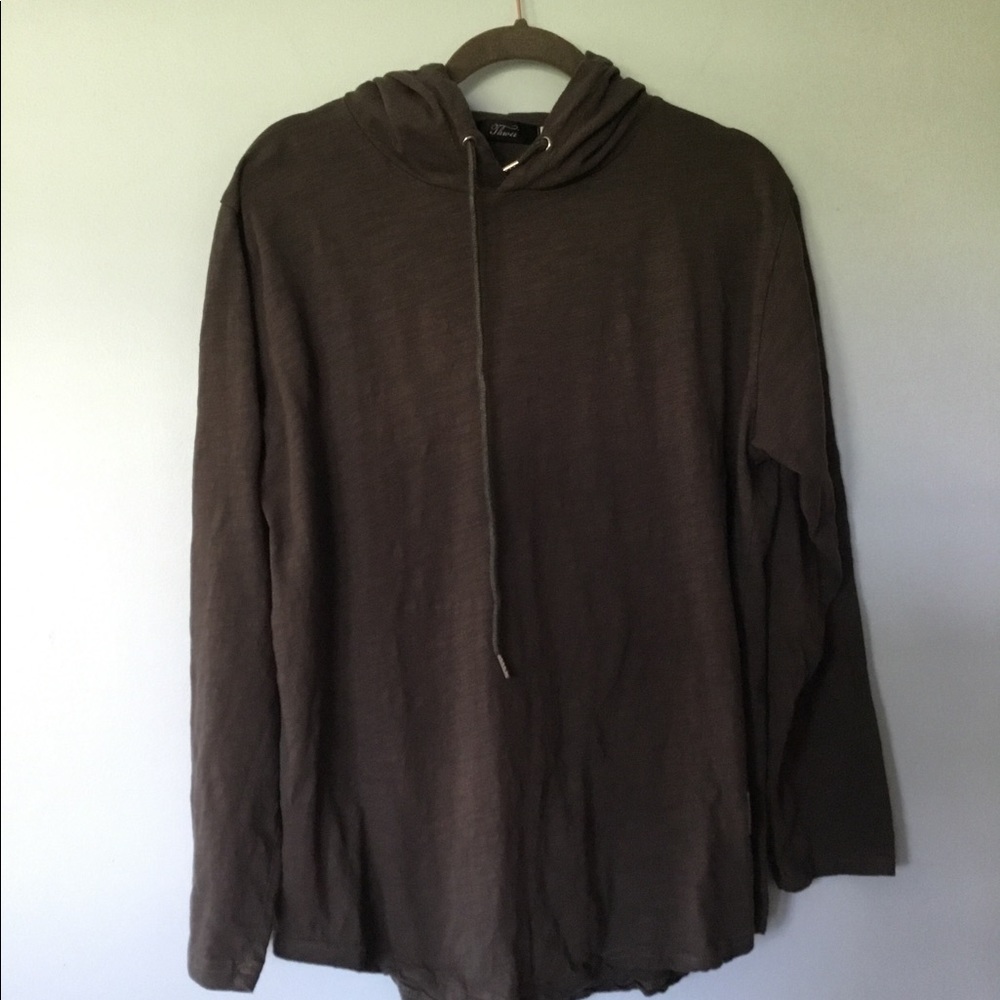 Thwei lightweight gray hoodie shirt sz 2XL lg sl